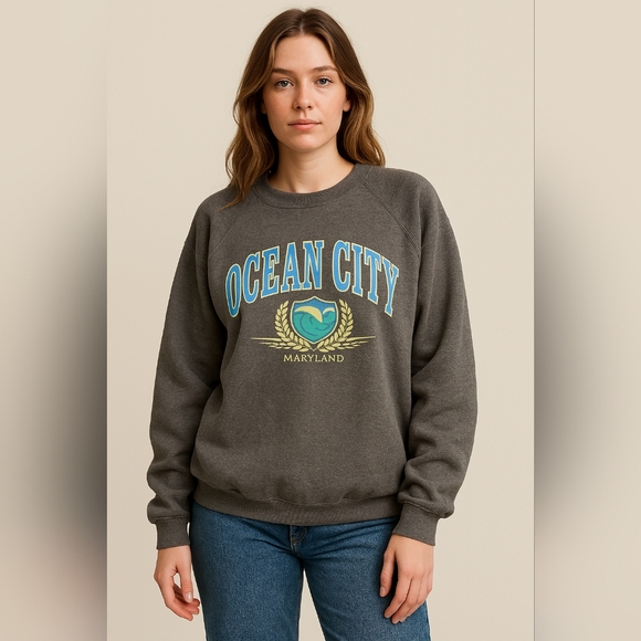 Vintage Grey Oversized Athletic Graphic Sweatshirt Unisex - Picture 3 of 9